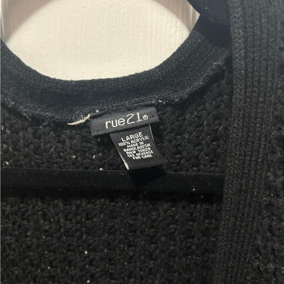 Over size knee length sweater - Picture 2 of 6